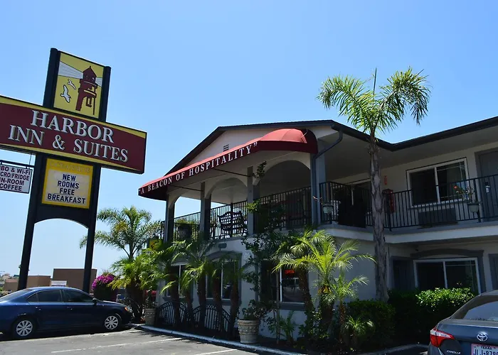 Harbor Inn & Suites Oceanside