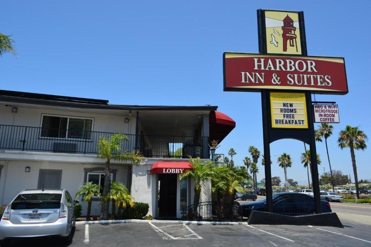 Harbor & Hotel